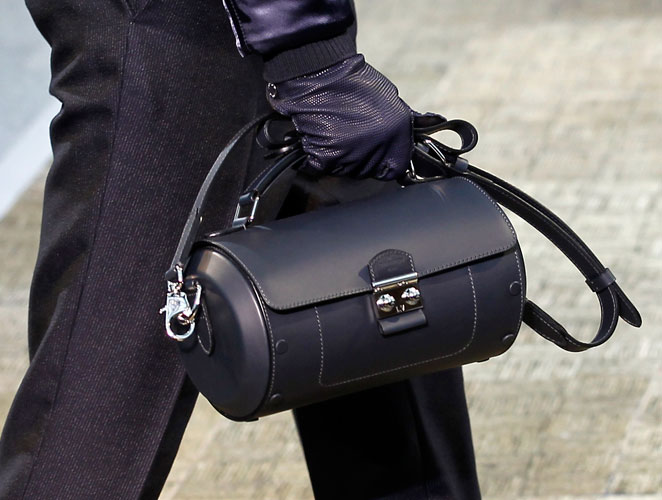 Foto del día: un bolso de hombre que podrías llevar tú - S Moda EL PAÍS
