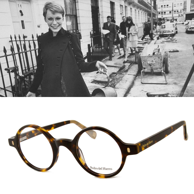 Necesitas gafas nuevas? en la nueva colección de Pedro del Hierro para | Actualidad, Moda | S Moda EL PAÍS