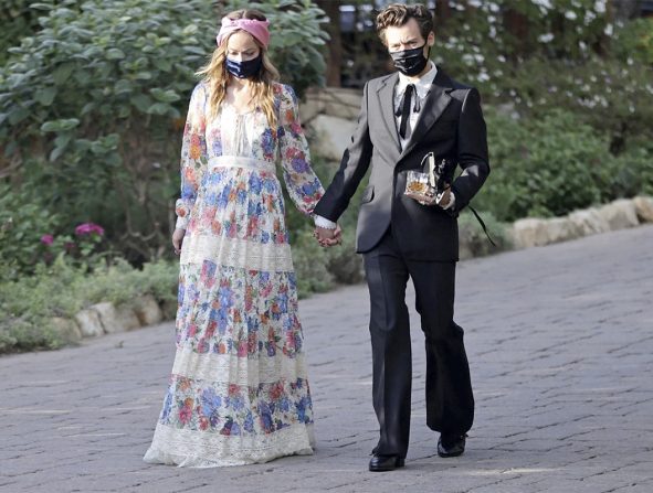 Olivia Wilde y Harry Styles aparecen de la mano y vestidos de Gucci en una  boda en California | Celebrities, Vips | S Moda EL PAÍS