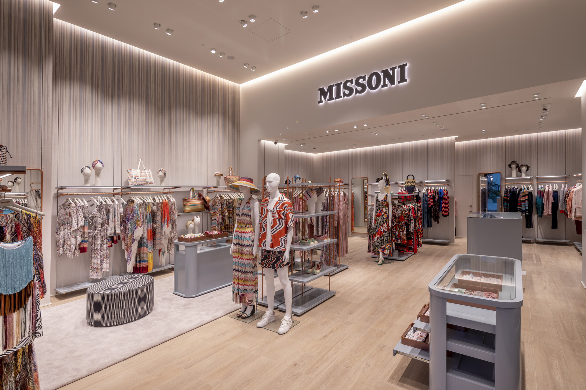 Adidas, Missoni y Etnia (y otras 15 nuevas tiendas) abren local en Village | Moda | S Moda EL PAÍS