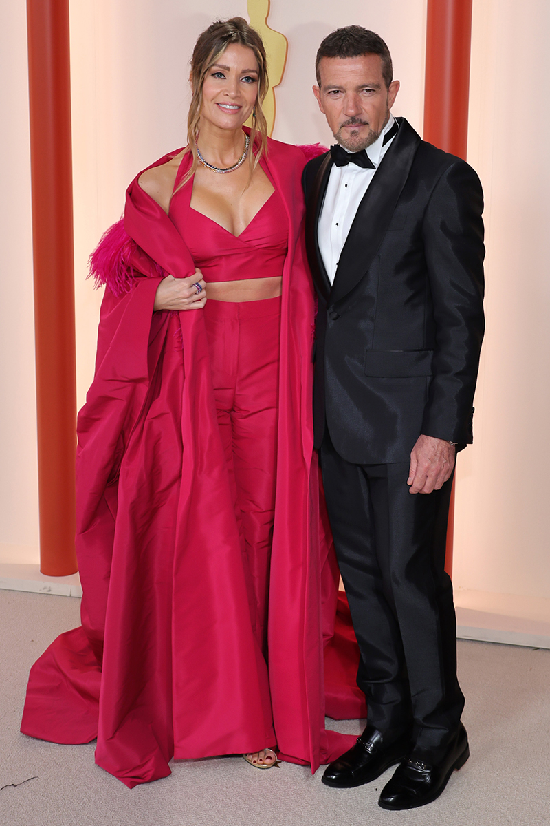 Antonio Banderas en la alfombra roja de los Oscars 2023