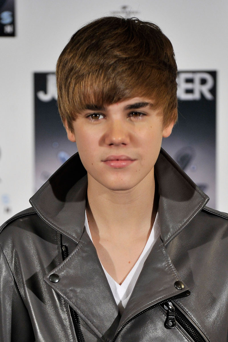 Del 'Rachel' al flequillo de Justin Bieber: los 50 peinados más icónicos de  la historia | Belleza, Pelo | S Moda EL PAÍS