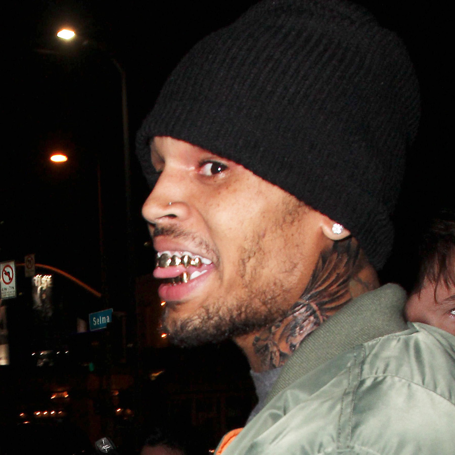 Chris Brown grill
