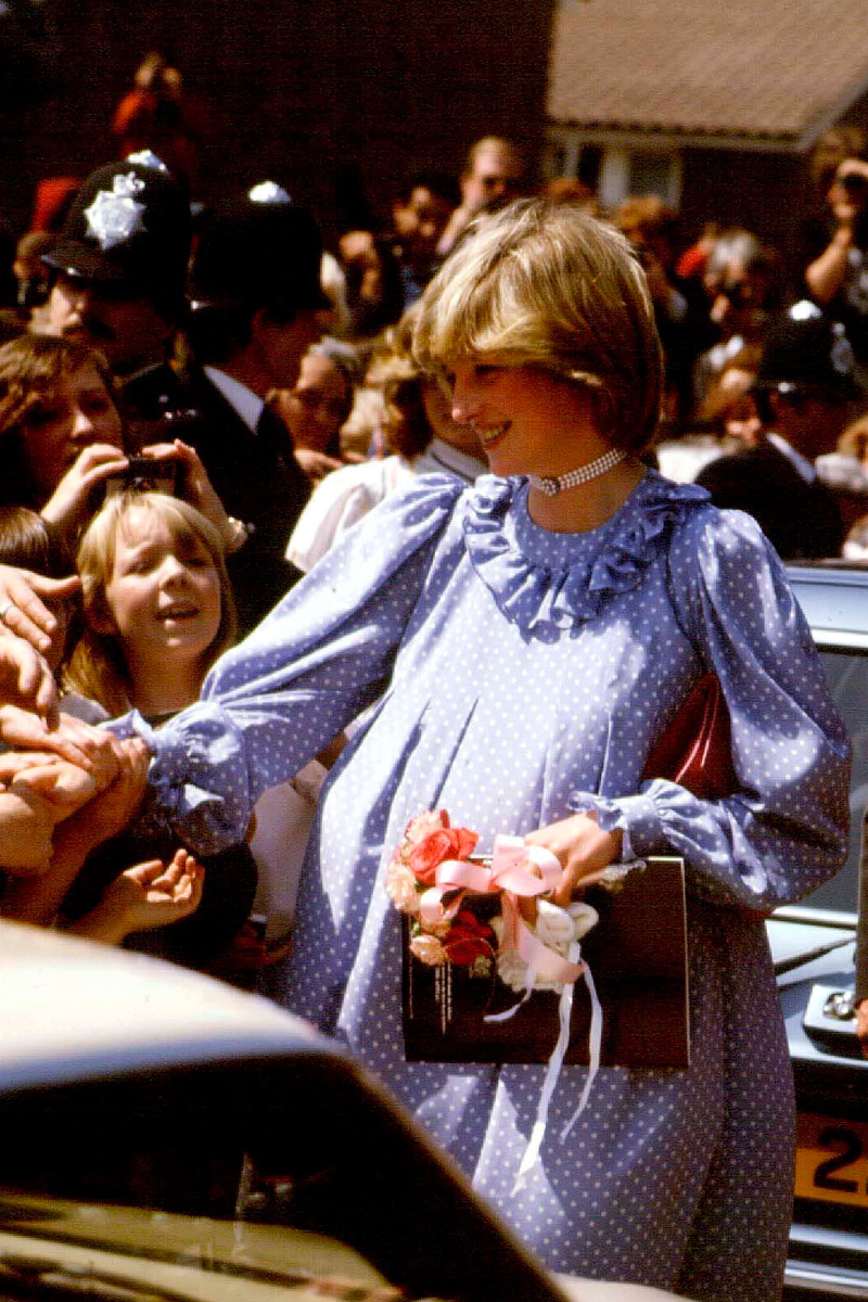 Diana de Gales revive en 60 imágenes