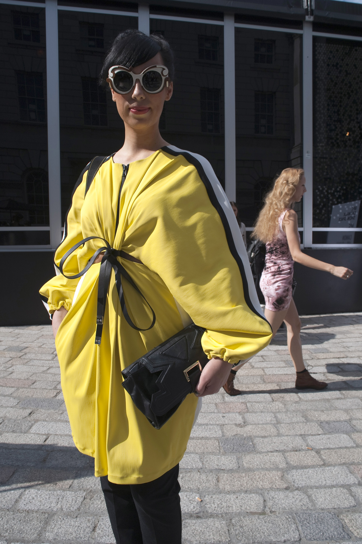 Street style descubre como visten en las principales capitales de la moda 