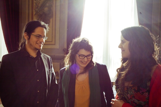 Marc Guardiola, Emma Llensa, y María Cerezo son Ubicuo Studio.