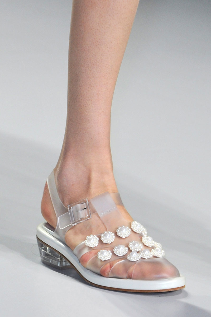 Tóxico Dependiente respirar 52 zapatos de plástico para el verano | Moda, Shopping | S Moda EL PAÍS