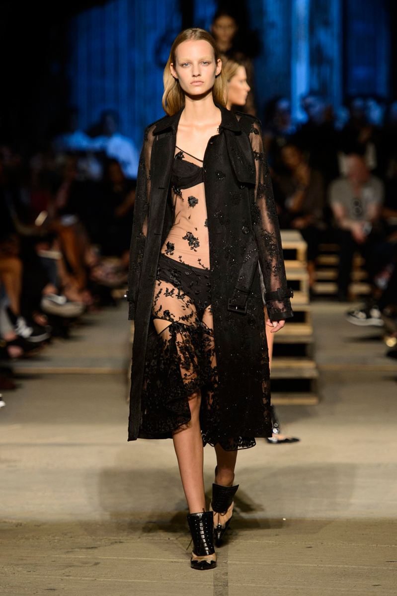 Givenchy New York Fashion Week 2016